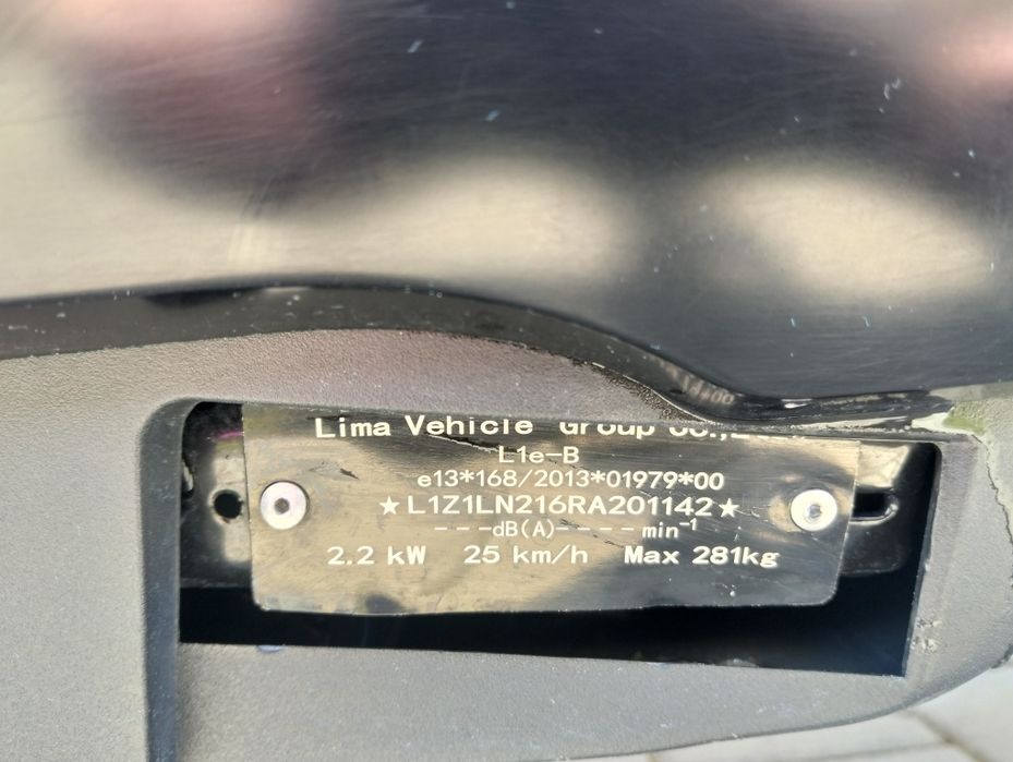 Vând scuter electric