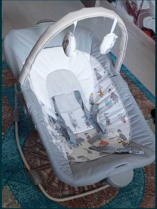 Детская манеж-кровать joie