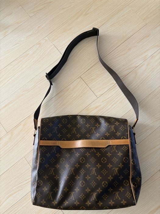 Винтажная сумка-мессенджер Louis Vuitton