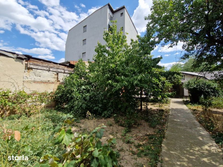 Casa cu teren total de 481 mp | Bazilescu | Toate utilitatile incluse