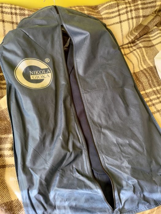 Абитуриентски или бизнес марков мъжки костюм Nikola Gioka  + подарък