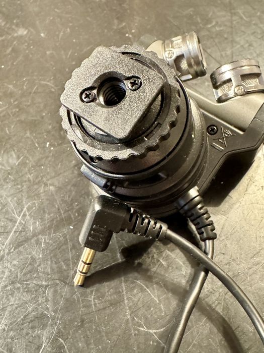 Tascam TM-2x pentru Nikon, Canon, Sony, Olympus