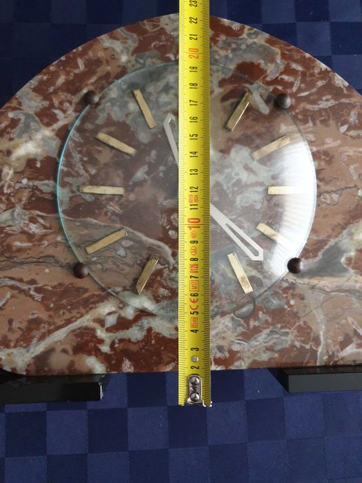 Античен френски каминен часовник и Каминен мраморен часовник