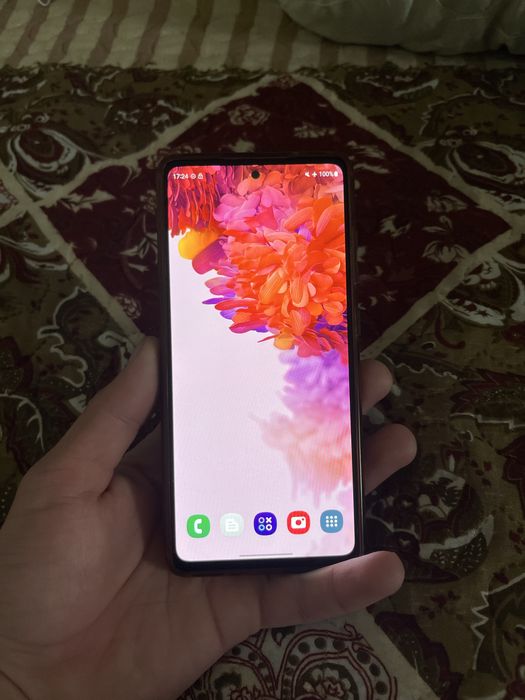 Обмен s20fe  на штонибуть интересное