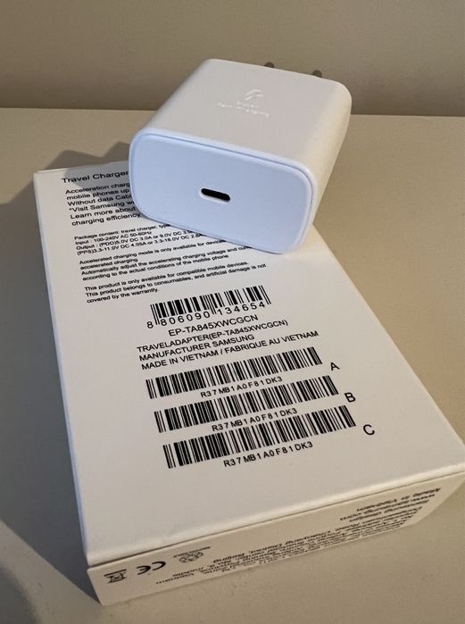 Оригинално зарядно Super Fast Charging 45W за Samsung S24 ultra