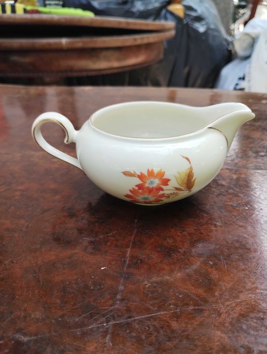 Чешки порцеланов сервиз за чай / кафе / - 39 части