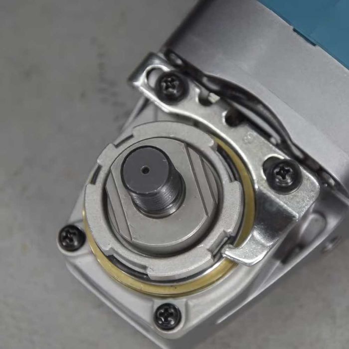 Акумулаторен ъглошлайф Makita GA023GZ, 40V, 125mm