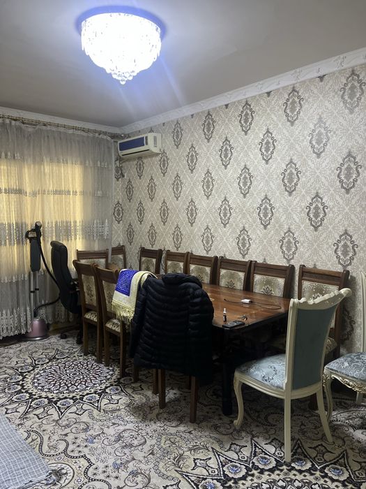 Qoraqamish 2/5 da  5 honali uy sotiladi