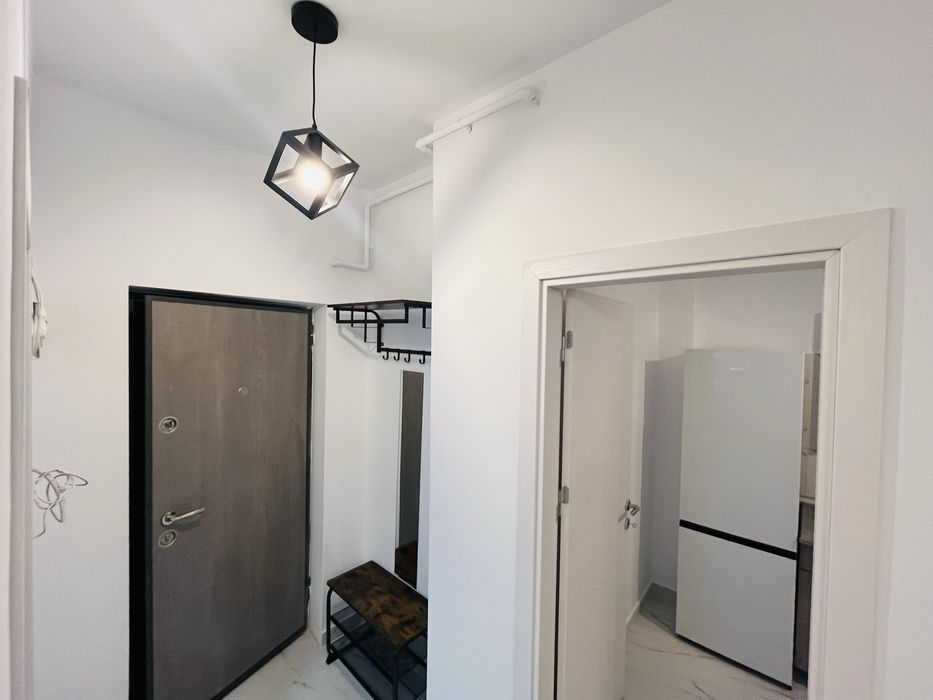 Inchiriez Garsoniera Militari Residence