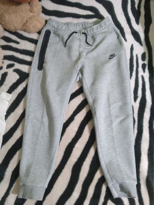 Nike tech originalli