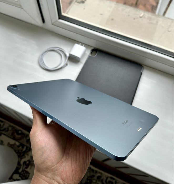 iPad Air M1 Blue 256GB WiFi