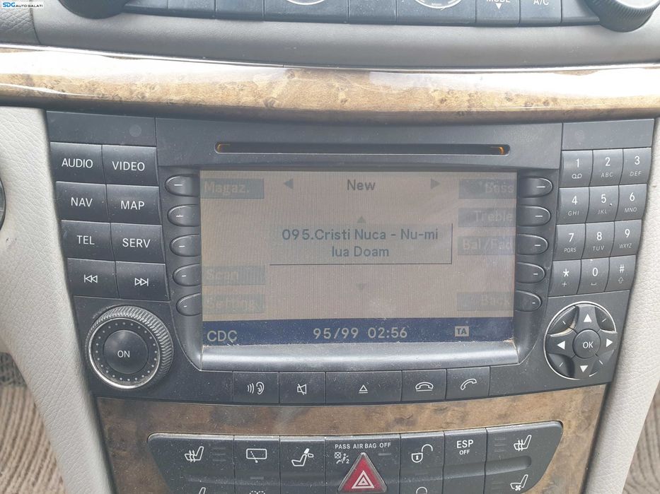 Radio CD Player cu Navigatie Mercedes Clasa E Class W211 2002 - 2009 [K3471]