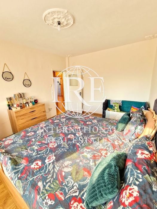 Многостаен в Добрич-Добротица - Варненска    135 m2  - 102258 euro