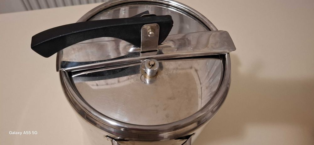 Oala sub presiune 9 litri