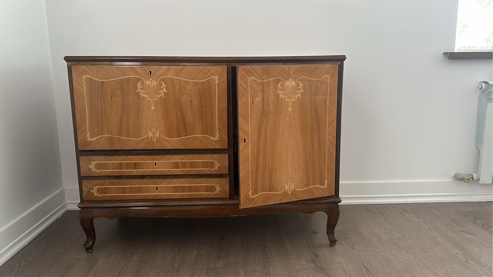 Продается раритетная мебель