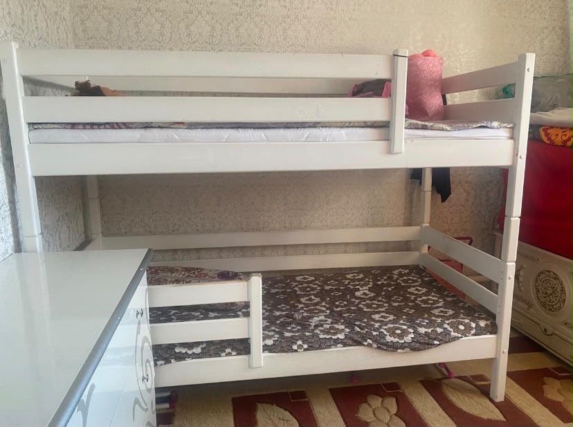 Продается двухъяростная кровать