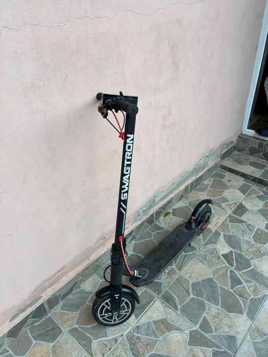 Vand trotineta electrica swagtron