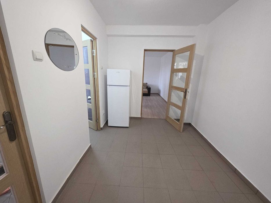 Garsoniera de închiriat