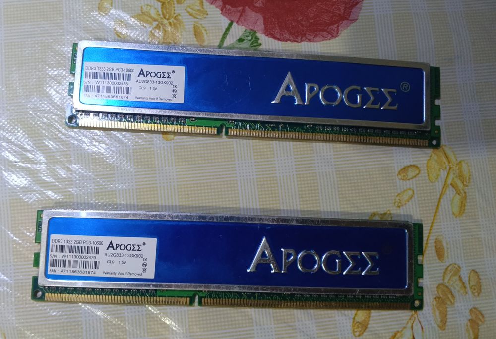 продам комплектущие на  компьютере