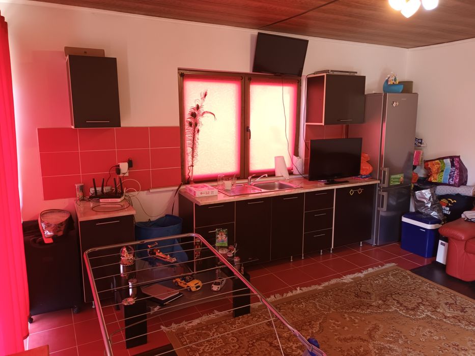 Vand mobila bucătărie