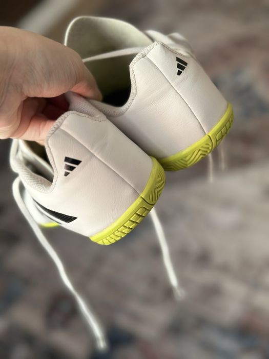 Оригинальные футзалки Adidas