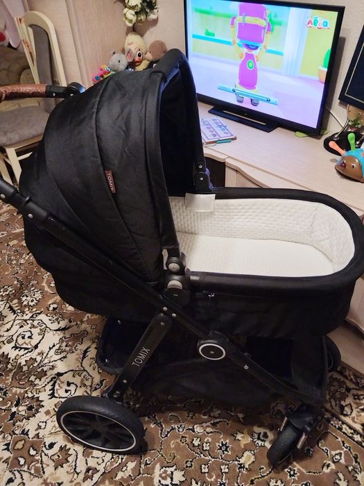 Коляска Tomix+ приятный БОНУС!!!