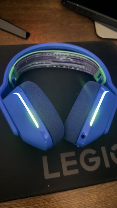 Casti Gaming  Logitech G733