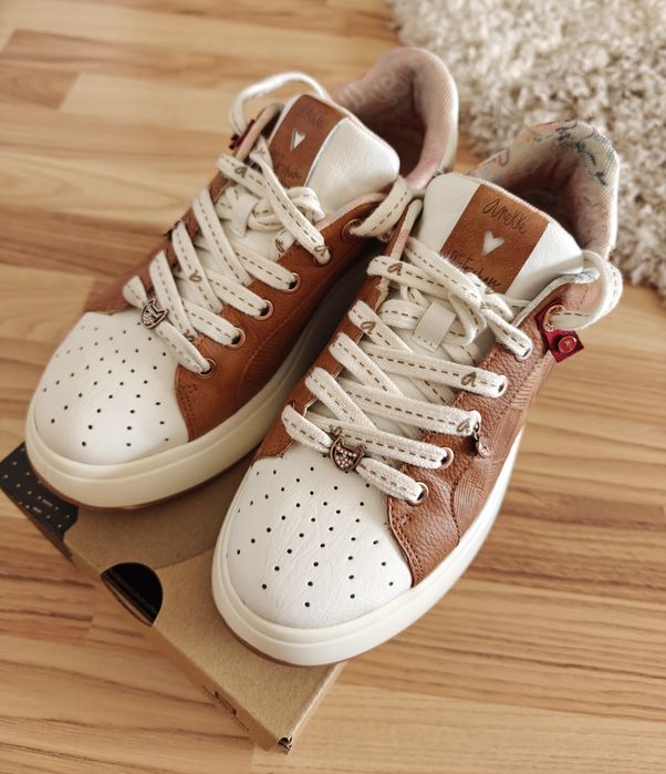 Sneakers Anekke dama