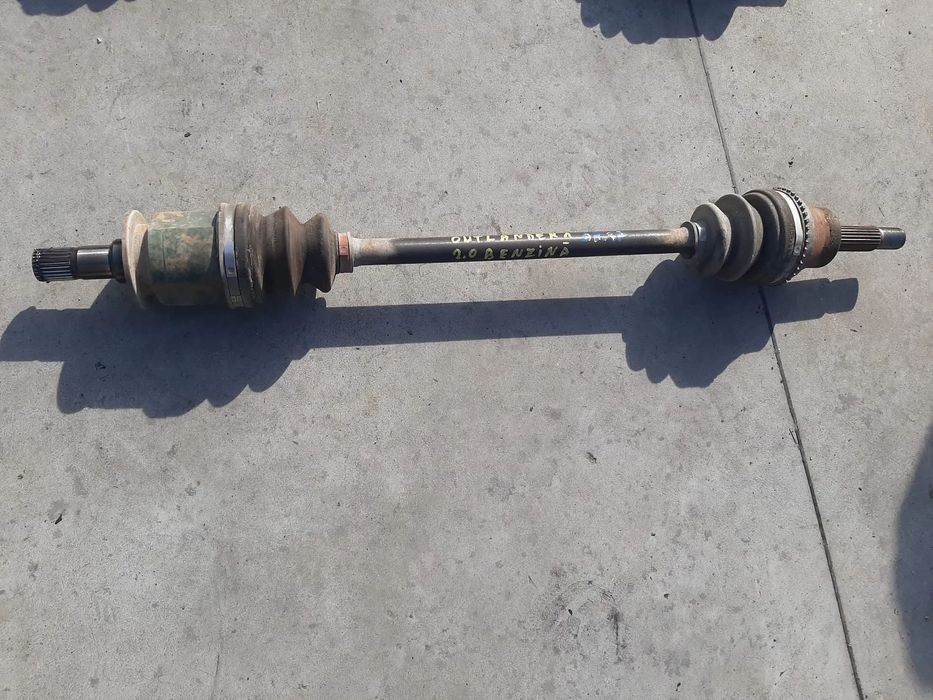 planetara stanga spate mitsubishi outlander 1  2.0b  2006