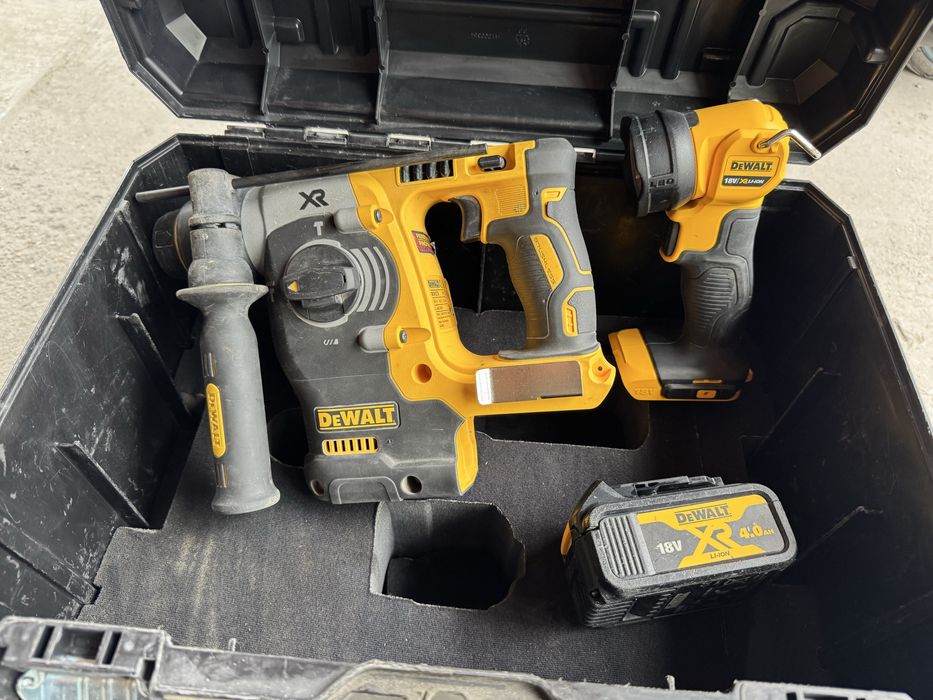 Dewalt DCH273 перфоратор +лед фенер