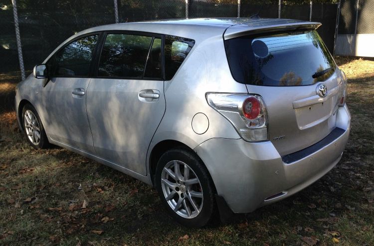 Тойота Bерсо /Toyota Verso 2.0d4d 126кс 09-12г