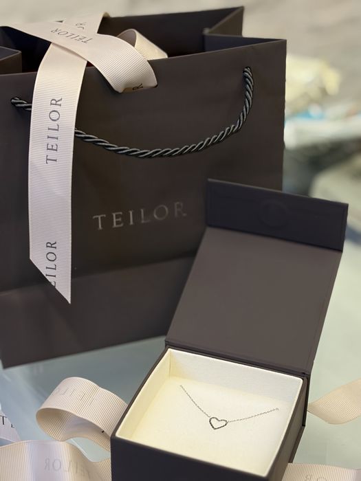 Чисто ново златно колие TEILOR  (14К бяло злато) – За подарък