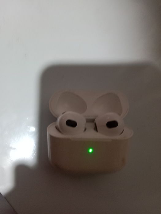 Airpods 3 оригинал.