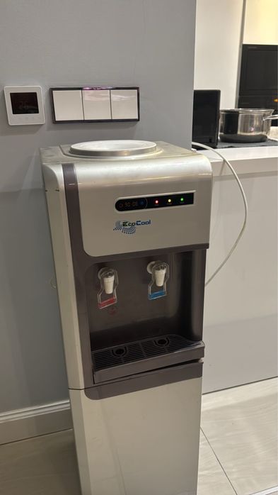 Диспенсер для воды