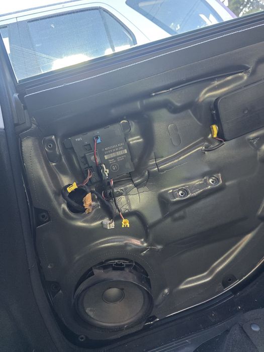 Модули за врати на Mercedes W211