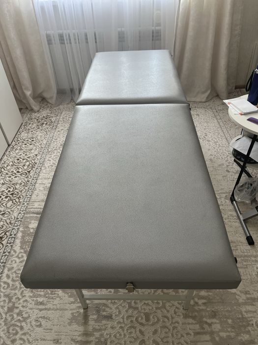 Продается кушетка для массажа