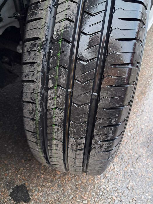 215/70/15С Nexen Roadian НОВИ
