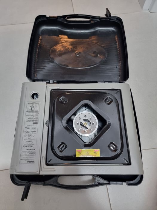 Aragaz camping portabil, Totokita®, alimentare cartus gaz butan, aprindere automata, dubla alimentare, 12 rezerve de gaz