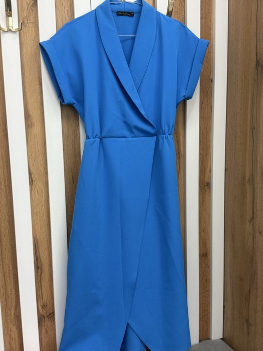 Платья женские продам