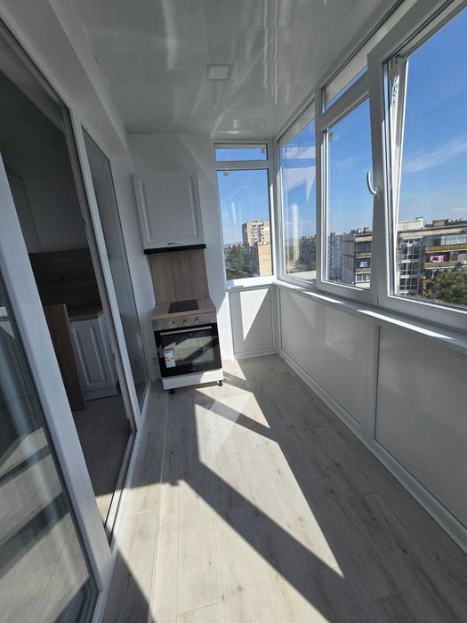 Продава се Тристаен апартамент в Шумен, Военно училище - 65 кв.м за 1569 €/кв.м - Снимка #10