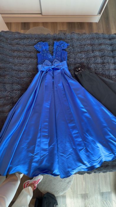 rochie elegantă eveniment