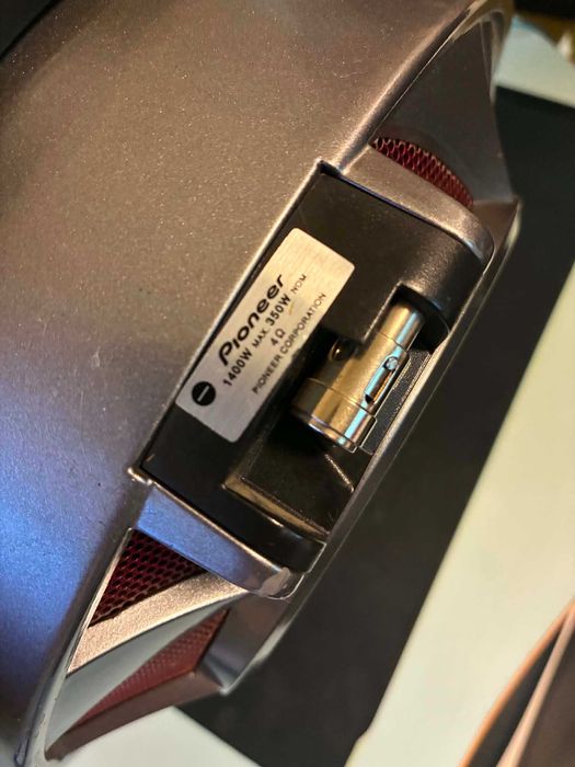 Колона Pioneer TS-SW1241D