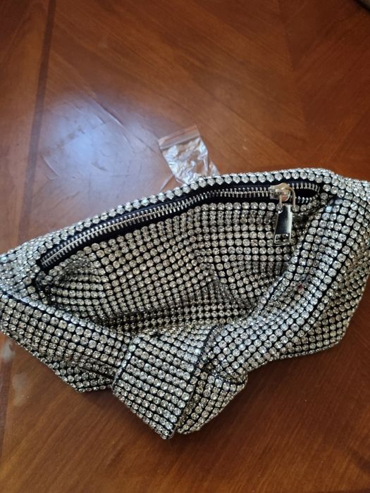 Продам сумочку из камней