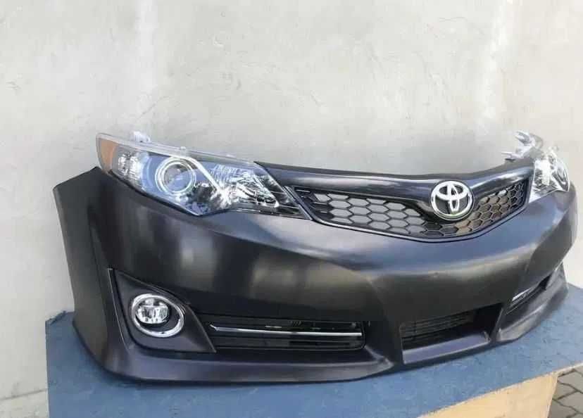 Фара передняя Камри 50 (се)