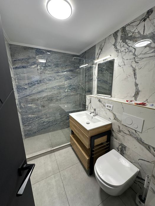 Inchiriez apartament cu 2 camere