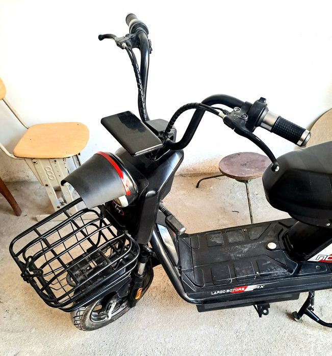 Скутр сотилади холати яхши