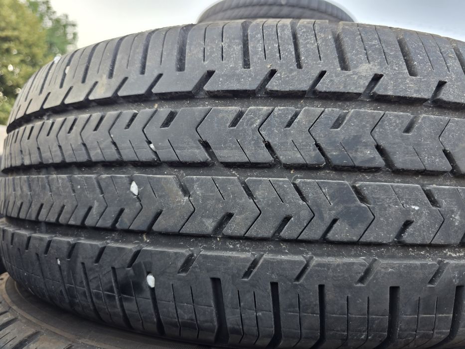 2бр Летни гуми 215 60 17 С - Michelin