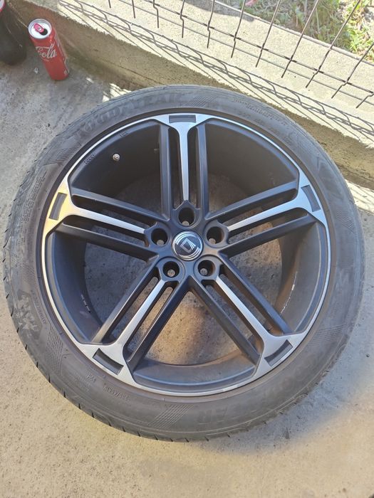Vând jante pe 19 5x112