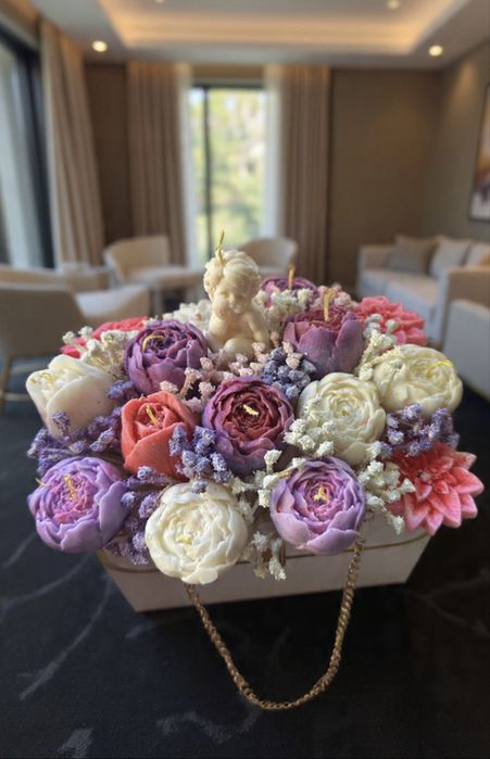 Соеви свещи в чанта, чаша или кутия