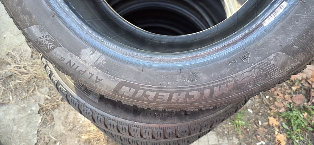 Гуми 4бр 205/60/16 - 1бр  - 95лв